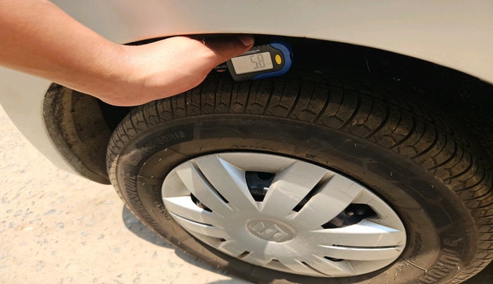 2014 Maruti Alto 800 LXI, Petrol, Manual, 88,301 km, tyre