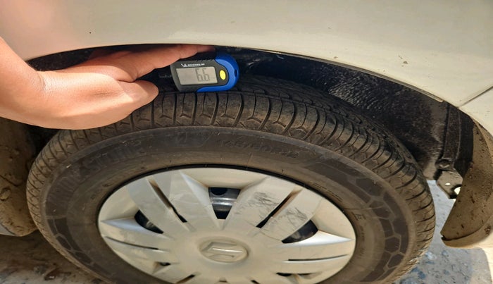 2014 Maruti Alto 800 LXI, Petrol, Manual, 88,301 km, tyre