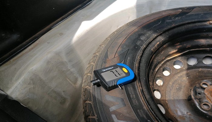 2015 Maruti Baleno ALPHA DIESEL 1.3, Diesel, Manual, 95,458 km, tyre