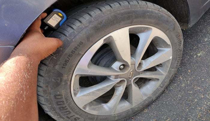 2017 Hyundai Elite i20 ASTA 1.2, Petrol, Manual, 96,821 km, tyre