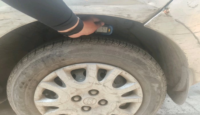 2012 Hyundai i20 MAGNA 1.2, Petrol, Manual, 48,568 km, tyre