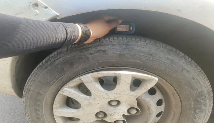 2012 Hyundai i20 MAGNA 1.2, Petrol, Manual, 48,568 km, tyre