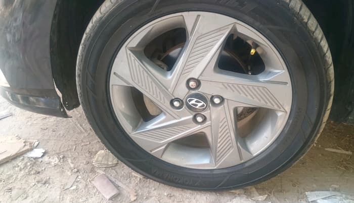 2022 Hyundai Verna S PLUS 1.5 VTVT, Petrol, Manual, 59,335 km, tyre