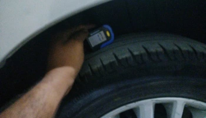 2018 Maruti Dzire ZXI, Petrol, Manual, 66,054 km, tyre