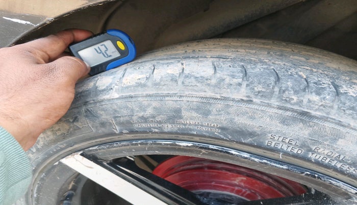 2022 Hyundai Verna SX 1.5 CRDI, Diesel, Manual, 76,976 km, tyre