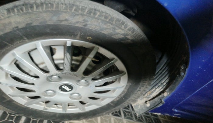 2012 Hyundai Eon D-LITE+, Petrol, Manual, 45,200 km, tyre