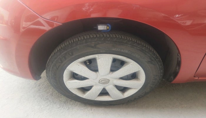 2018 Nissan Micra Active XV, Petrol, Manual, 28,933 km, tyre