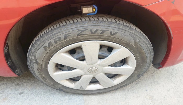 2018 Nissan Micra Active XV, Petrol, Manual, 28,933 km, tyre