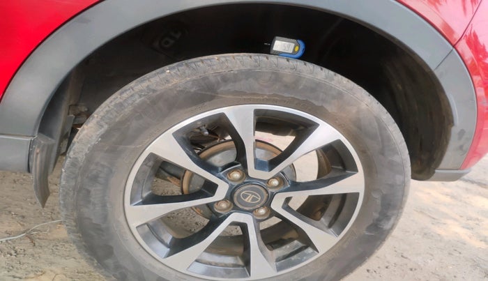 2020 Tata NEXON XZ PLUS DIESEL, Diesel, Manual, 99,175 km, tyre