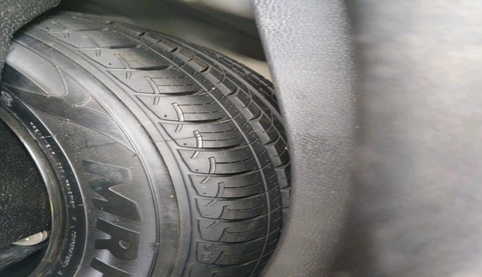 2018 Honda Jazz 1.2L I-VTEC V, CNG, Manual, 54,700 km, tyre