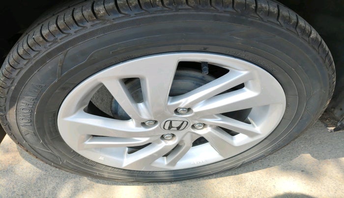 2018 Honda Jazz 1.2L I-VTEC V, CNG, Manual, 54,700 km, tyre