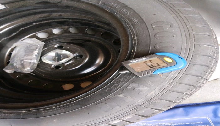 2023 Honda City 1.5L I-VTEC V, Petrol, Manual, 50,674 km, tyre