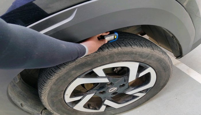 2022 Nissan MAGNITE XV PREMIUM TURBO, Petrol, Manual, 22,491 km, tyre