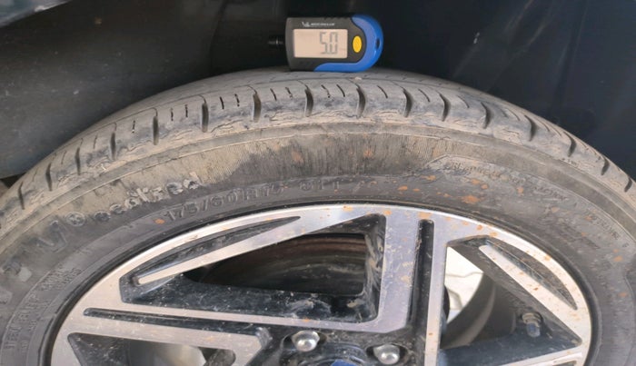 2024 Hyundai GRAND I10 NIOS ASTA 1.2 KAPPA VTVT, Petrol, Manual, 21,724 km, tyre