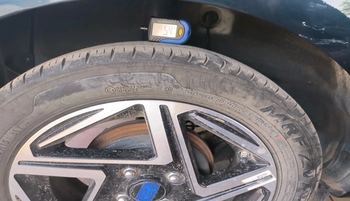 2024 Hyundai GRAND I10 NIOS ASTA 1.2 KAPPA VTVT, Petrol, Manual, 21,724 km, tyre