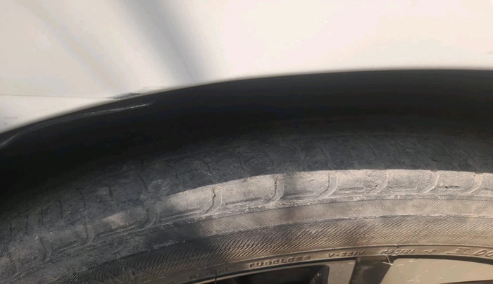 2019 Honda Civic 1.8L I-VTEC ZX CVT, Petrol, Automatic, 60,046 km, tyre