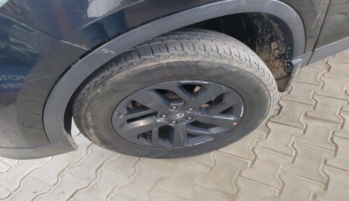 2021 Tata Harrier XT PLUS 2.0L KRYOTEC DARK EDITON, Diesel, Manual, 1,47,000 km, tyre