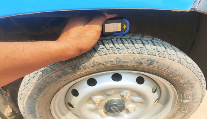 2020 BAJAJ QUTE LPG, Petrol, Manual, 5,528 km, tyre