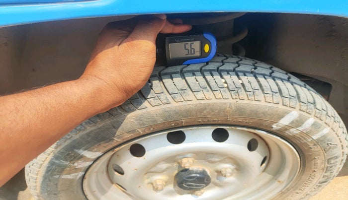 2020 BAJAJ QUTE LPG, Petrol, Manual, 5,528 km, tyre