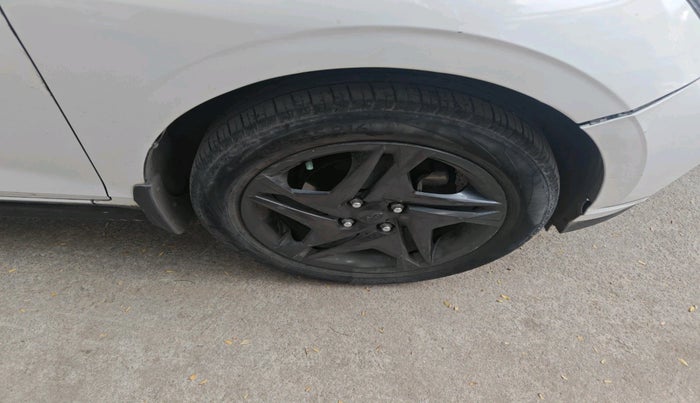 2023 Hyundai NEW I20 SPORTZ 1.2 MT, Petrol, Manual, 53,157 km, tyre
