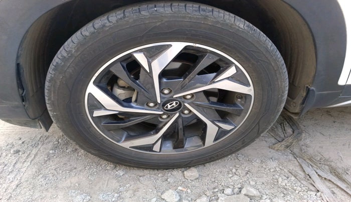 2021 Hyundai Creta SX (O) AT 1.5 DIESEL, Diesel, Automatic, 83,211 km, tyre