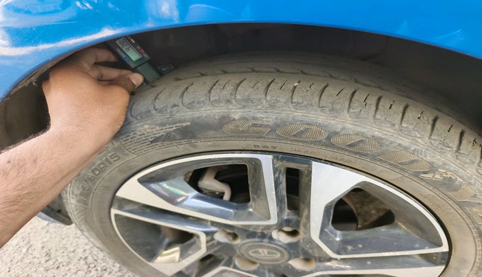 2019 Tata Tiago XZA PLUS DUAL TONE PETROL, Petrol, Automatic, 42,153 km, tyre