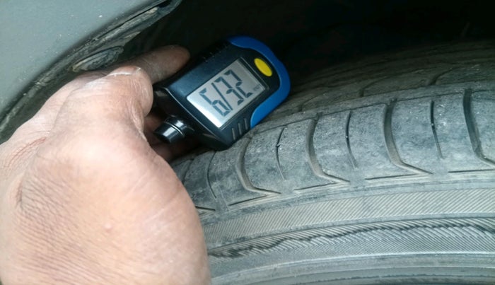 2017 Ford Figo Aspire TITANIUM 1.2 PETROL, Petrol, Manual, 69,016 km, tyre