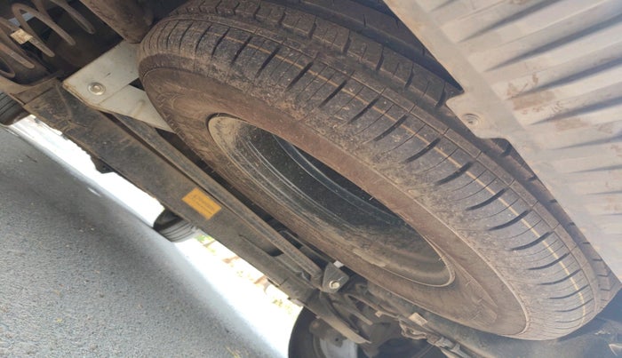 2025 Tata Safari ADVENTURE PLUS AT, Diesel, Automatic, 14,935 km, tyre