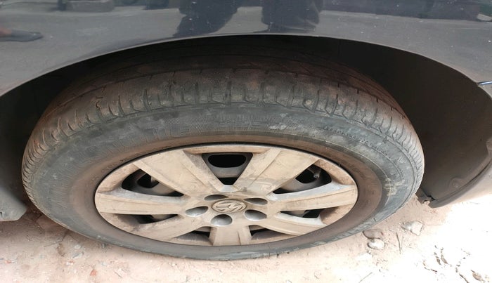 2015 Volkswagen Polo TRENDLINE 1.2L PETROL, Petrol, Manual, 51,189 km, tyre