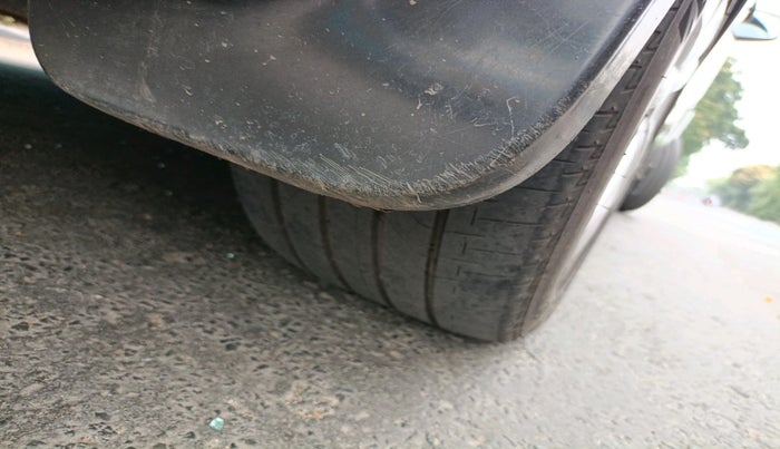 2014 Mercedes Benz E Class E 200 CGI AVANTGARDE, Petrol, Automatic, 84,273 km, tyre