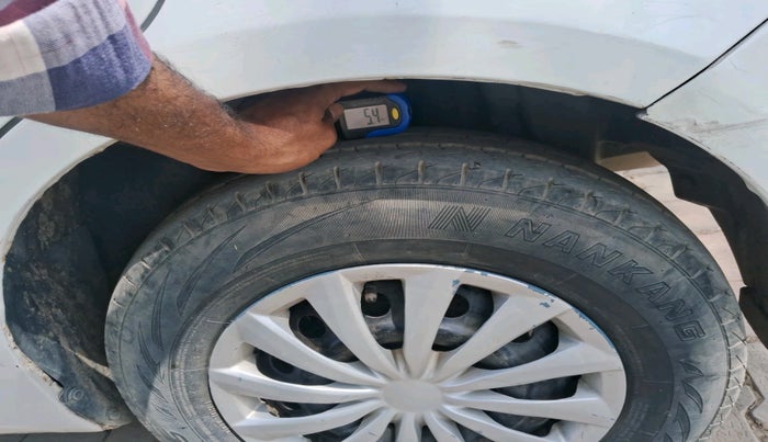 2016 Maruti Swift Dzire LDI, Diesel, Manual, 1,85,341 km, tyre