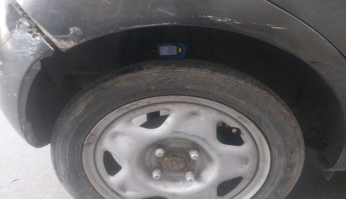 2013 Chevrolet Beat PS PETROL, CNG, Manual, 1,11,432 km, tyre