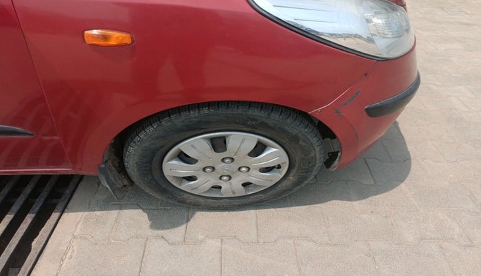 2009 Hyundai i10 MAGNA 1.1, Petrol, Manual, 1,08,061 km, tyre