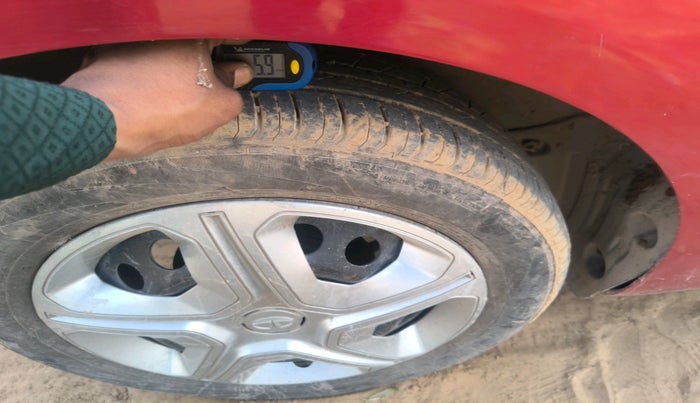 2020 Tata ALTROZ XM PLUS PETROL, Petrol, Manual, 59,125 km, tyre