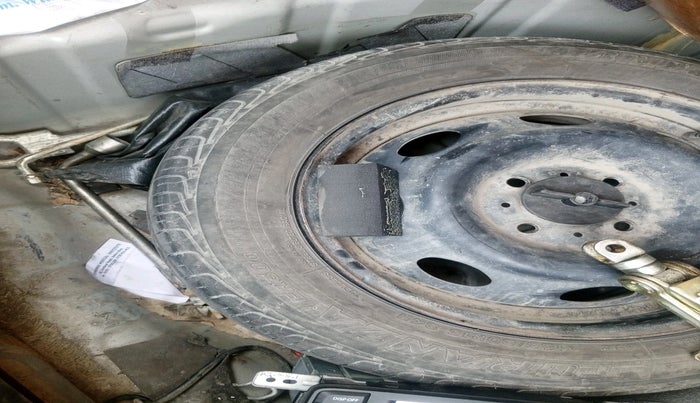 2014 Tata Zest XT PETROL, Petrol, Manual, 64,496 km, tyre