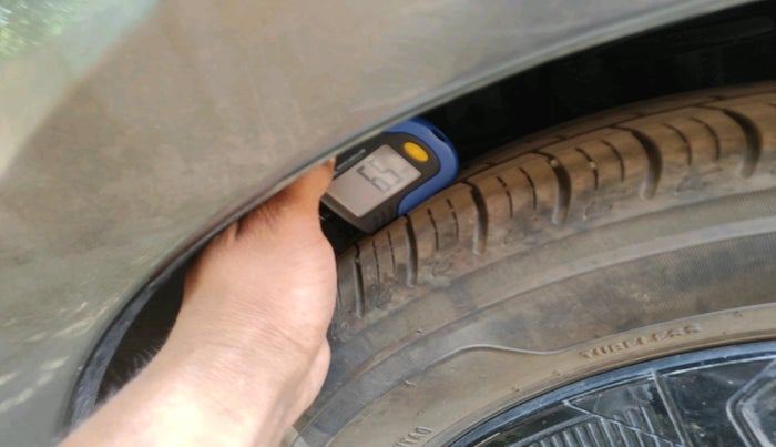 2025 Tata Tiago XTA PETROL, Petrol, Automatic, 3,798 km, tyre