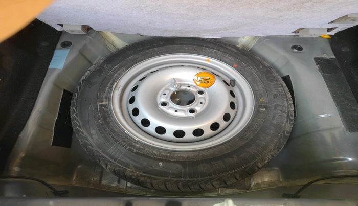 2025 Tata Tiago XTA PETROL, Petrol, Automatic, 3,798 km, tyre