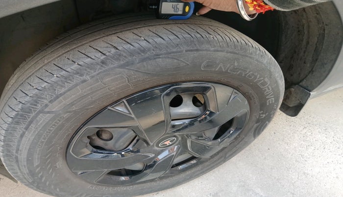 2024 Tata PUNCH ADVENTURE RHYTHM CNG, CNG, Manual, 36,080 km, tyre