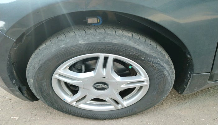 2018 Mahindra MARAZZO M6 8 STR, Diesel, Manual, 46,660 km, tyre