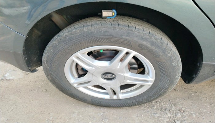 2018 Mahindra MARAZZO M6 8 STR, Diesel, Manual, 46,660 km, tyre