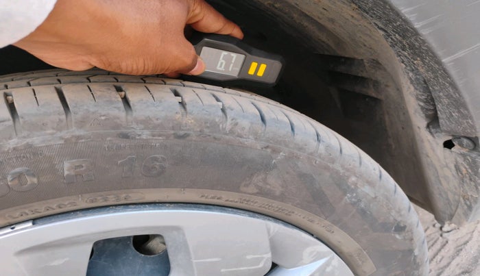 2023 Maruti FRONX SIGMA CNG 1.2 MT, CNG, Manual, 74,201 km, tyre