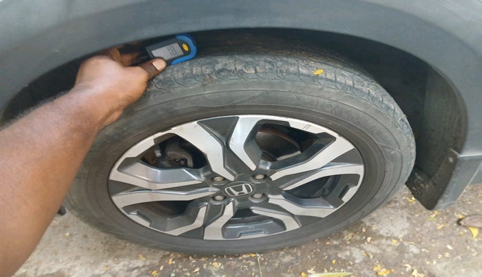 2018 Honda WR-V 1.5L I-DTEC VX MT, Diesel, Manual, 1,61,826 km, tyre