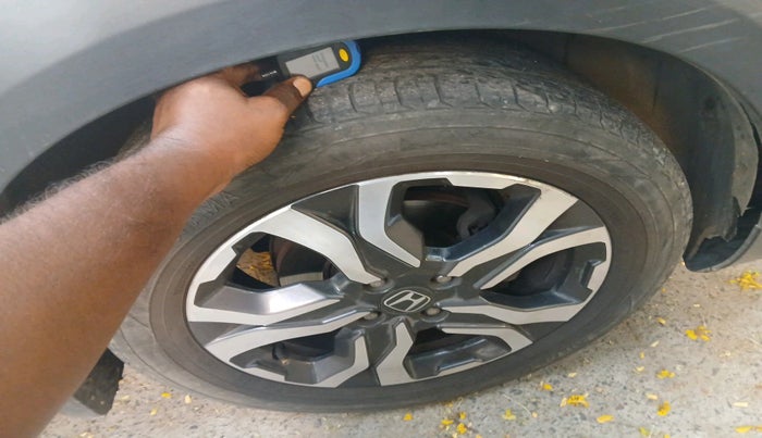 2018 Honda WR-V 1.5L I-DTEC VX MT, Diesel, Manual, 1,61,826 km, tyre