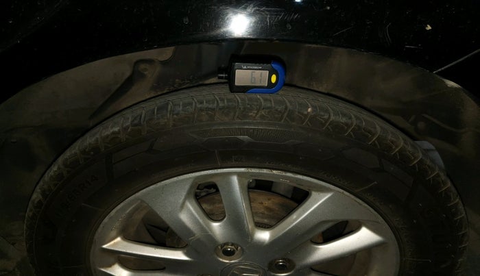 2013 Honda Amaze 1.5L I-DTEC VX, Diesel, Manual, 1,66,486 km, tyre