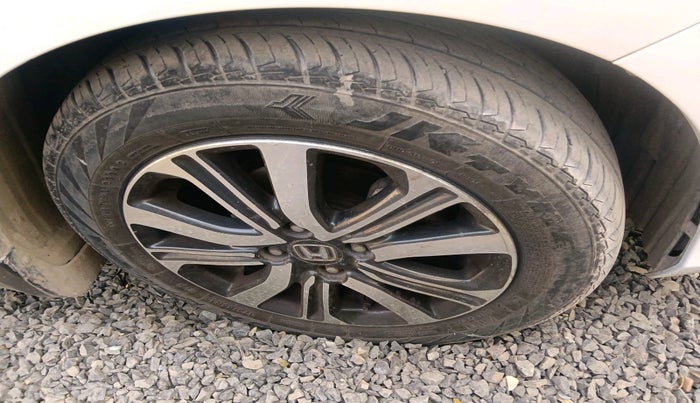 2022 Honda Amaze 1.5L I-DTEC VX, Diesel, Manual, 98,550 km, tyre