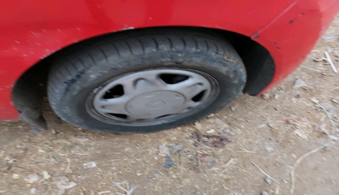 2010 Chevrolet Beat PS PETROL, CNG, Manual, 67,403 km, tyre