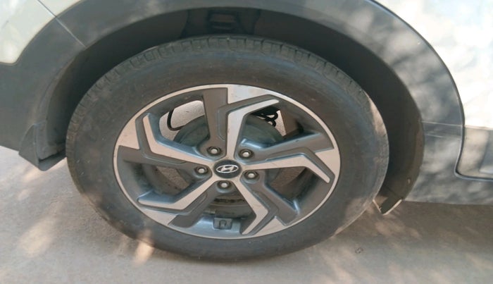 2019 Hyundai Creta SX (O) 1.6 DIESEL, Diesel, Manual, 1,12,787 km, tyre