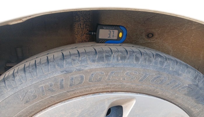 2016 Maruti Celerio VXI AMT, Petrol, Automatic, 66,662 km, tyre