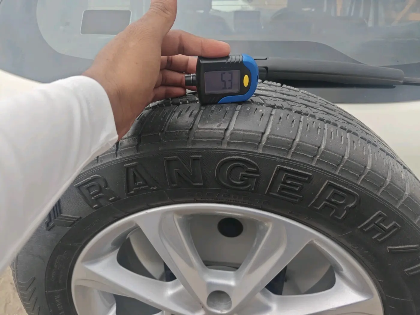 2018 Ford Ecosport TITANIUM 1.5L DIESEL, Diesel, Manual, 1,04,000 km, tyre