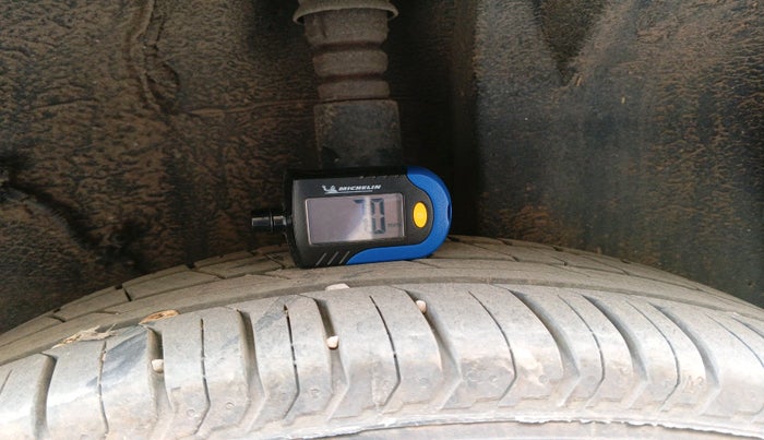 2023 Tata PUNCH PURE MT, Petrol, Manual, 84,152 km, tyre